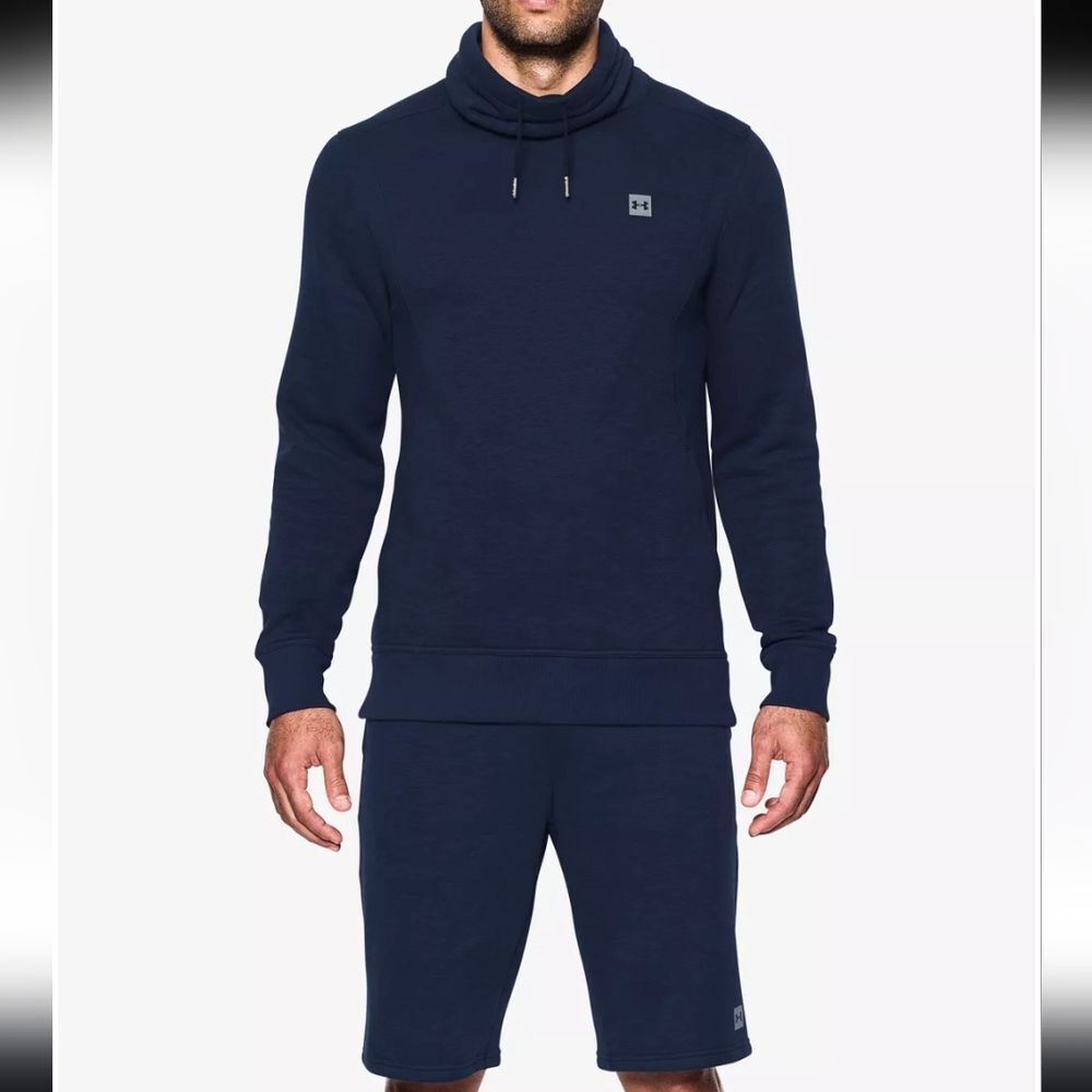 Under ArmourMen's Baseline Funnel-Neck Fleece Sweatshirt fitted size xl